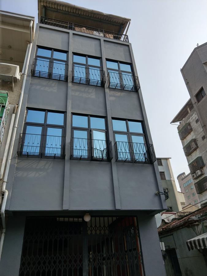 オヤジ ゲストハウス 台南 エクステリア 写真